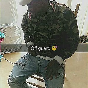 Meet your Posher, Charles